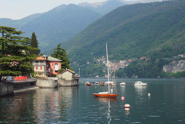 image of como